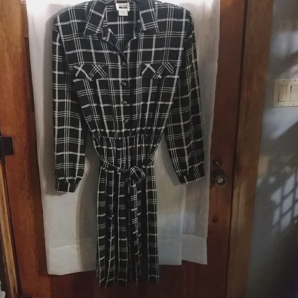 Leslie Fay Dresses